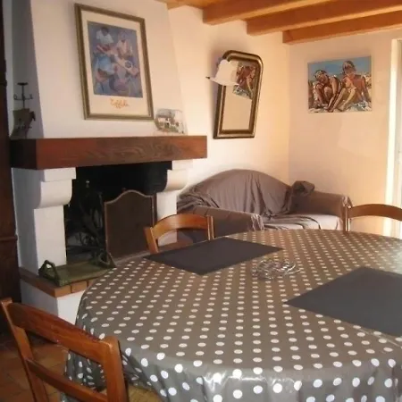 Maison L'epine, 4 Pieces, 6 Personnes - Fr-1-224b-609 Saint-Porchaire